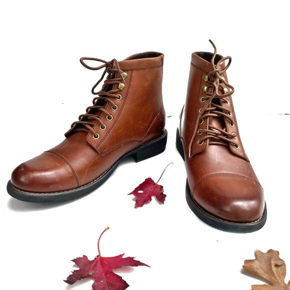 Eastland Chestnut Leather Cap Toe Boots | Heritage Workwear Americana Style - Picture 2 of 16